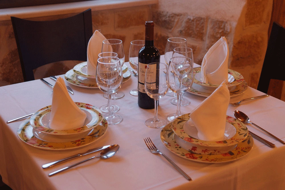 La Casona De Dona Petra Hotell Villarmentero de Campos Eksteriør bilde