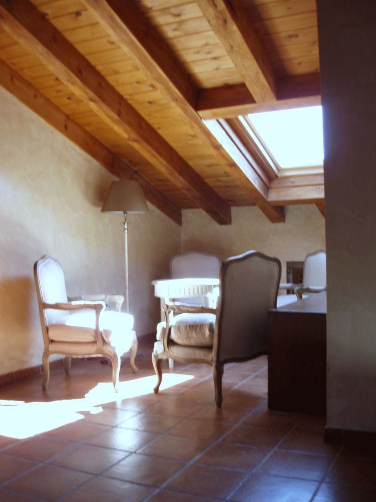 La Casona De Dona Petra Hotell Villarmentero de Campos Eksteriør bilde
